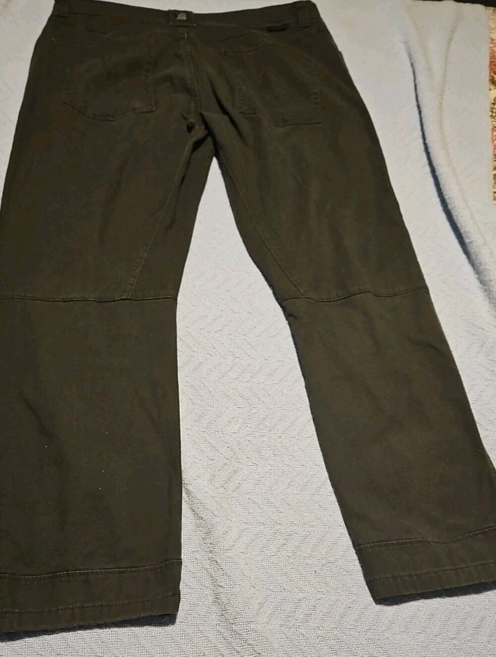 Wrangler All Terrain Gear ATG Pants Mens 34X30 Green Outdoor Hiking Cotton/Spand